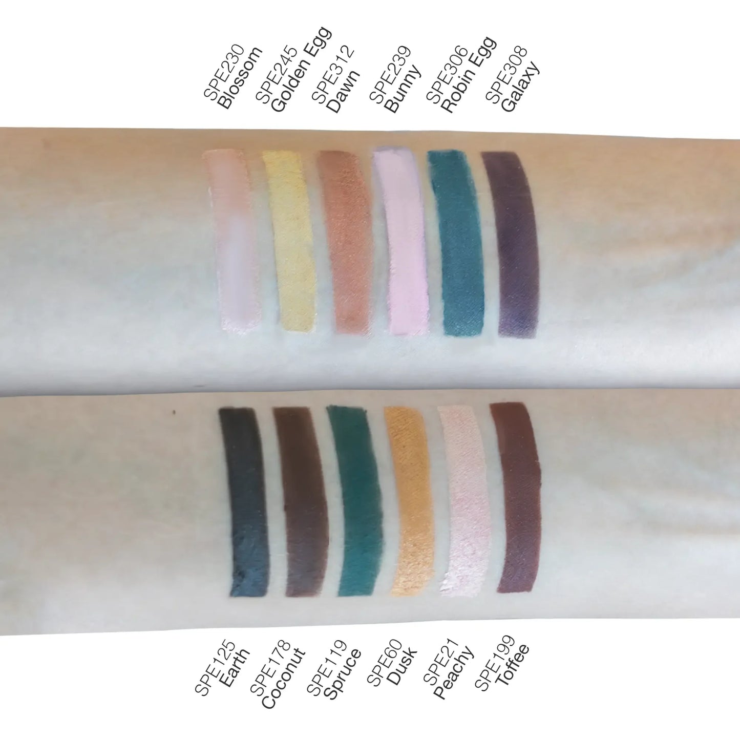 Single Pan Eyeshadow - Robin Egg - Meow Roar Cosmetics